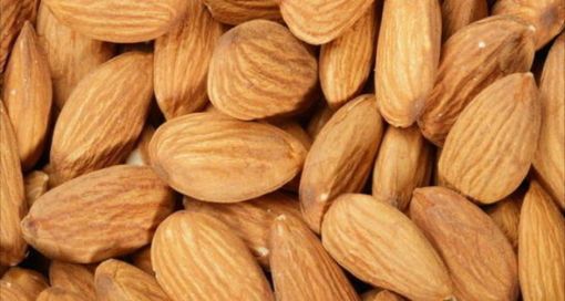 תמונה של שקד חסן ענק - 100 גרם